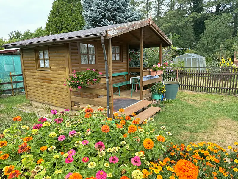 Prodej chaty 13 m², pozemek 435 m², Kamenný Újezd – náhled fotky 1
