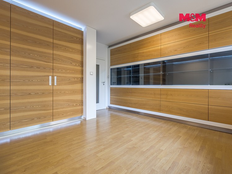 Квартира 3+1 на продаж, 88 м² (7 з 16)