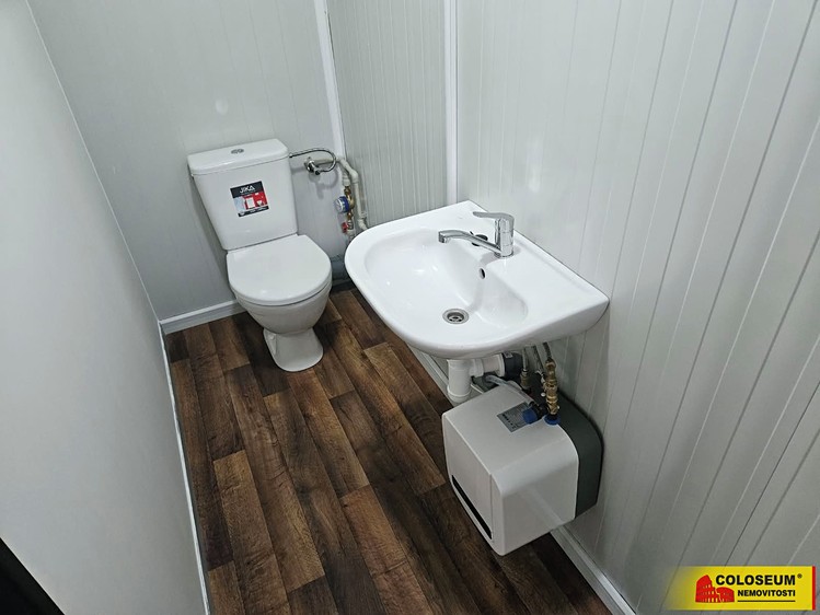 Pronájem komerčního prostoru, 270 m² (5 z 8)