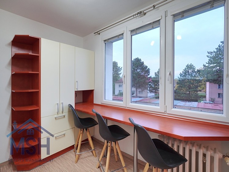 Wohnung 4+1 zur Miete, 86 m² (16 von 22)