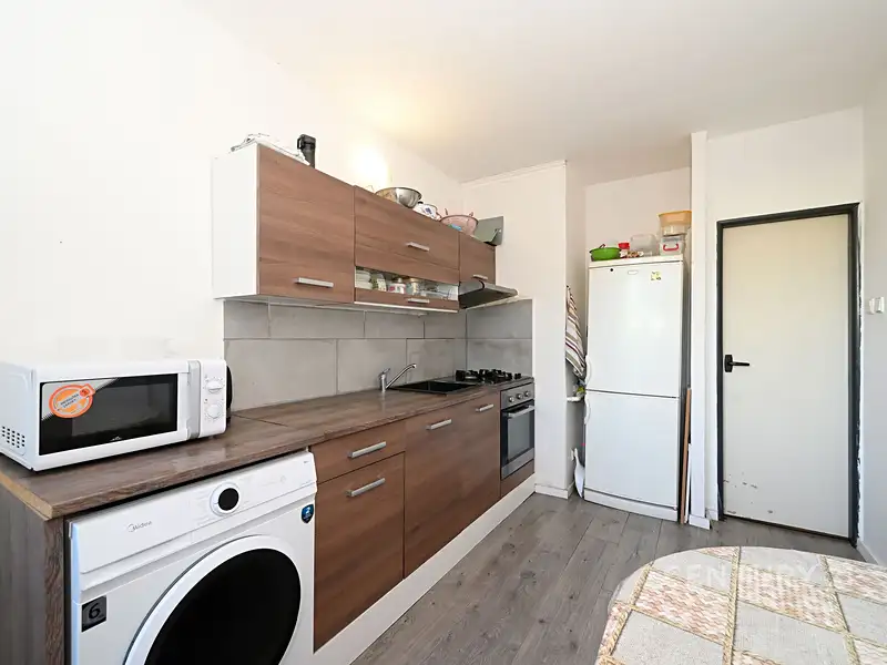 Prodej bytu 3+1 73 m², Praha – náhled fotky 2