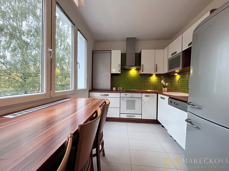 Pronájem bytu 3+1, 70 m² (12 z 18)