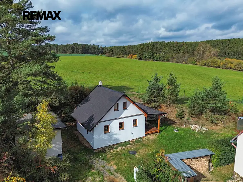 Prodej chaty 49 m², pozemek 602 m², Kladruby – náhled fotky 1