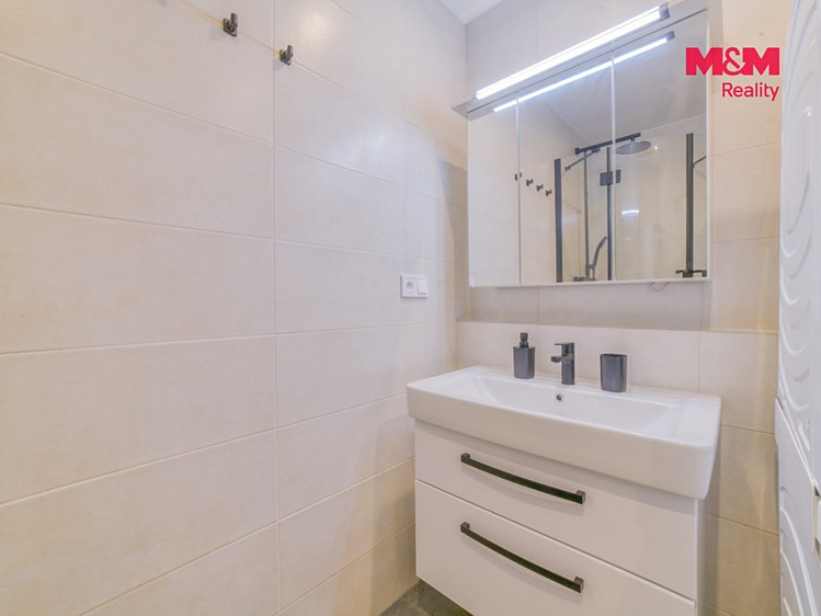 Wohnung 3+1 zum Kauf, 63 m² (9 von 30)
