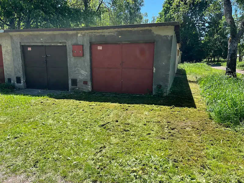 Pronájem garáže 25 m², Česká Lípa – náhled fotky 1