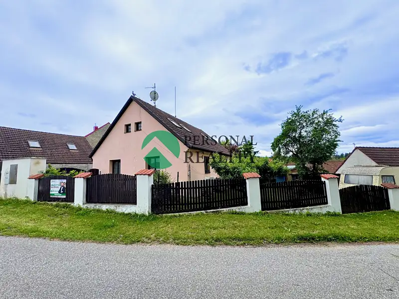 Prodej rodinného domu 170 m², pozemek 746 m², Vodňany – náhled fotky 2