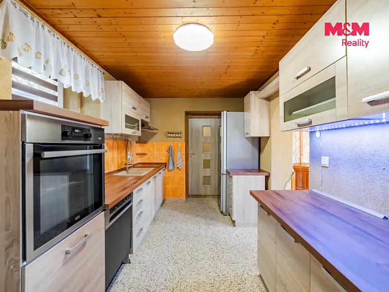 Prodej rodinného domu 120 m², pozemek 118 m², Litoměřice – náhled fotky 3