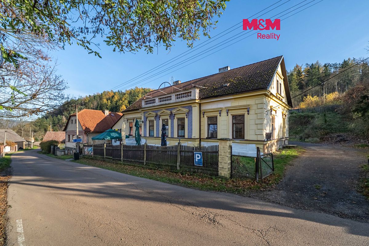 Prodej restaurace 275 m², Zvíkovec – fotka 1 z 3