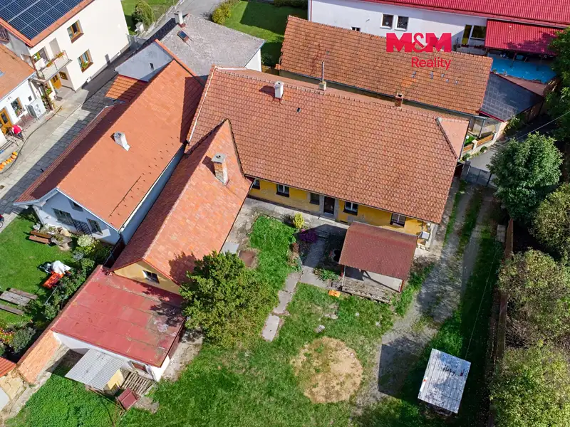 Prodej rodinného domu 120 m², pozemek 3877 m², Kelč – náhled fotky 1