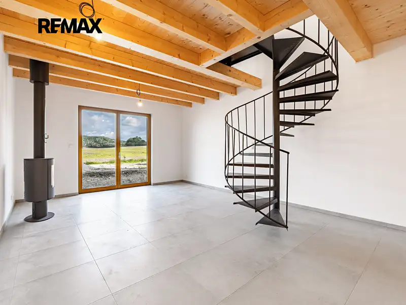Prodej bytu 3+kk 68 m², Doksy – náhled fotky 2