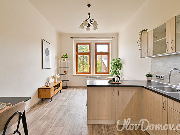 Квартира 2+kk на продаж, 39 м² (1 з 23)