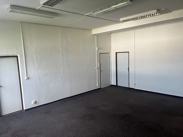 Комерційне приміщення в оренду, 42 м² (2 з 8)