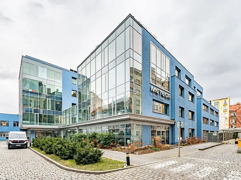 Pronájem kanceláře 194 m², Praha – náhled fotky 1