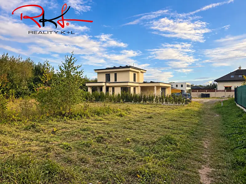 Prodej stavebního pozemku 865 m², Hradešín – náhled fotky 2