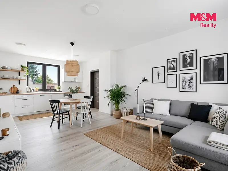 Prodej rodinného domu 110 m², pozemek 350 m², Kostelec nad Labem – náhled fotky 2