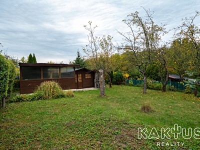 Prodej  chaty 9 m², pozemek 318 m²