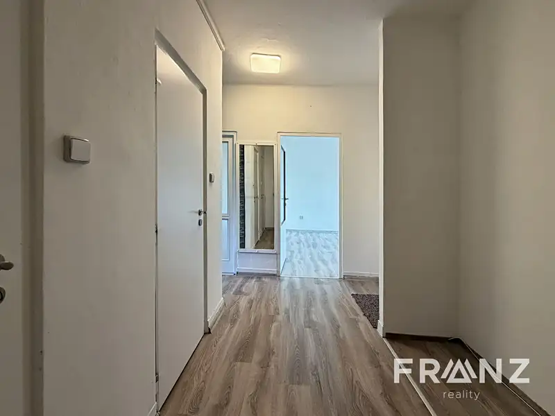 Pronájem bytu 3+1 74 m², Ostrava – náhled fotky 3