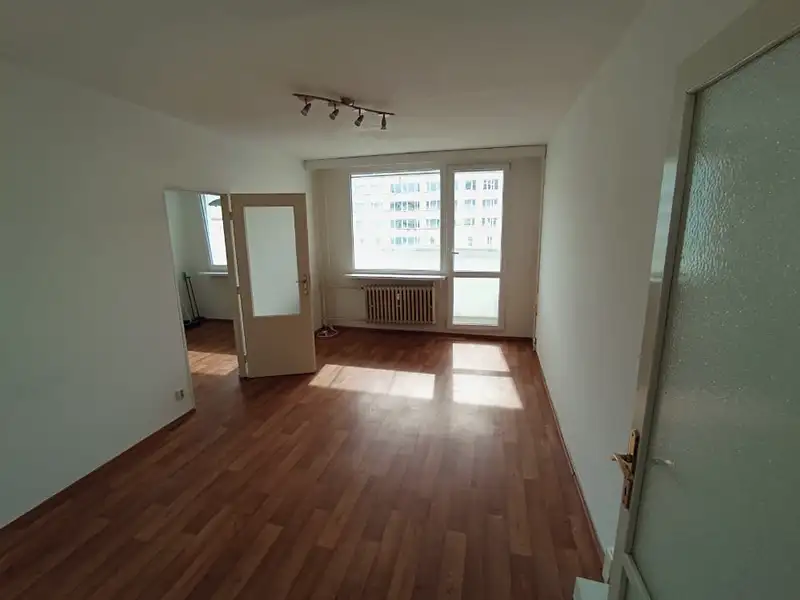 Prodej bytu 3+1 62 m², Praha – náhled fotky 2