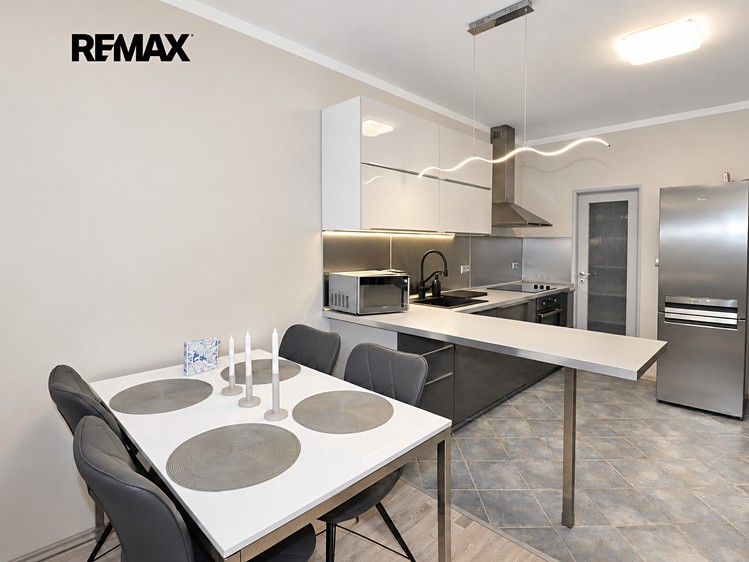 Квартира 2+kk в оренду, 70 м² (3 з 22)
