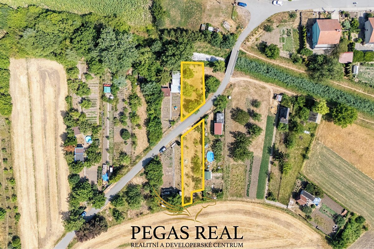 Prodej zahrady 648 m², Opatovice – fotka 1 z 3