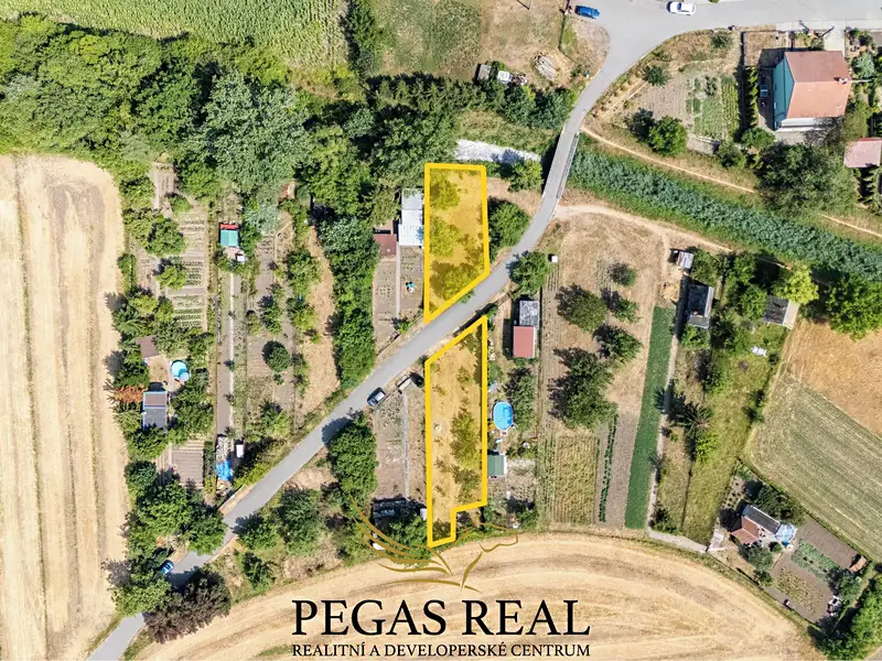 Prodej zahrady 648 m², Opatovice – náhled fotky 1