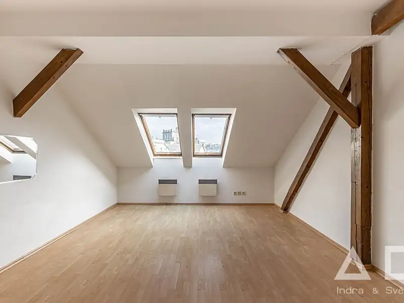 Pronájem bytu 4+kk 113 m², Praha – náhled fotky 2