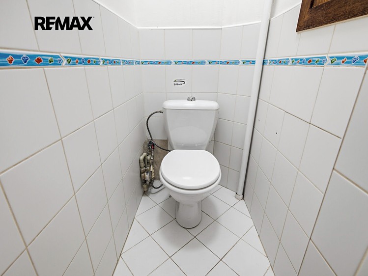 Квартира 4+kk на продаж, 84 м² (16 з 28)