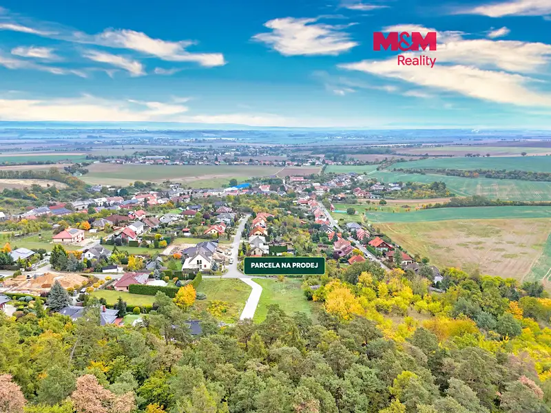 Prodej stavebního pozemku 894 m², Slatinky – náhled fotky 1