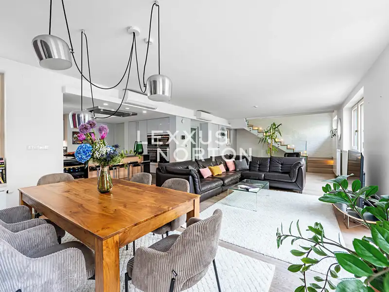 Prodej bytu 6 pokojů a více 410 m², Praha – náhled fotky 1