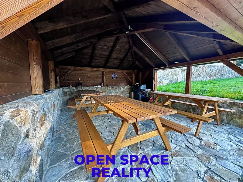 Prodej vily 230 m², pozemek 849 m², Loučovice – náhled fotky 2