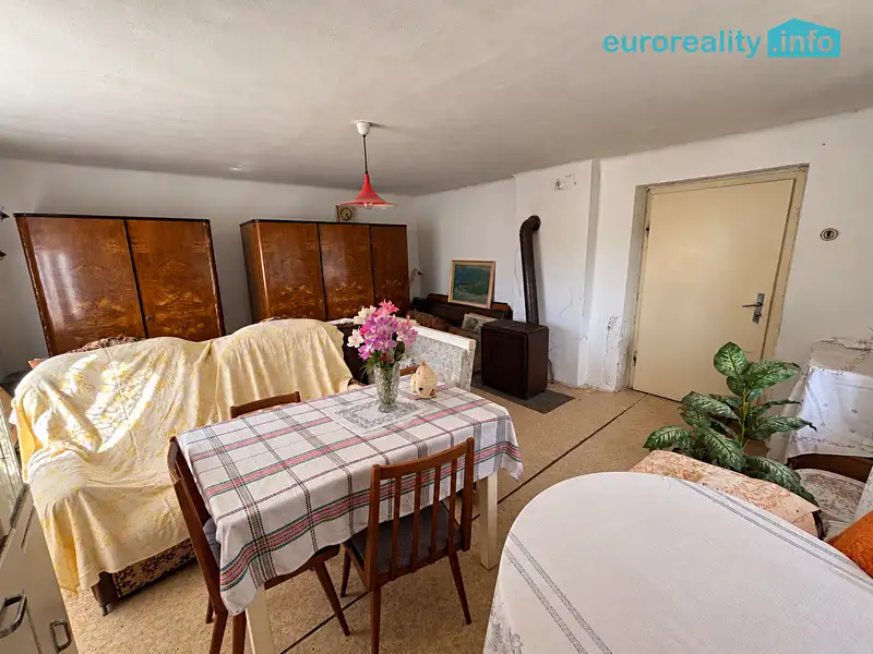 Prodej rodinného domu 58 m², pozemek 3282 m², Chocenice – náhled fotky 3