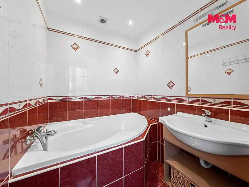 Prodej bytu 3+1 65 m², Bílina – náhled fotky 3