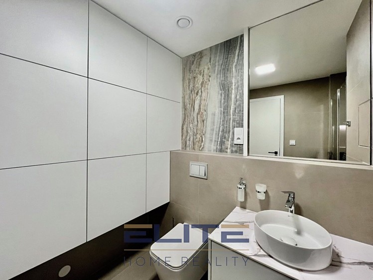 Pronájem bytu 3+kk, 106 m² (19 z 31)