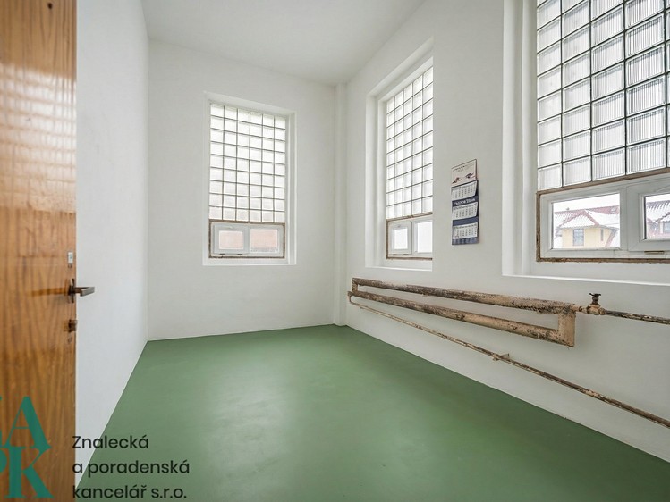 Gewerbefläche zur Miete, 2.069 m² (7 von 10)