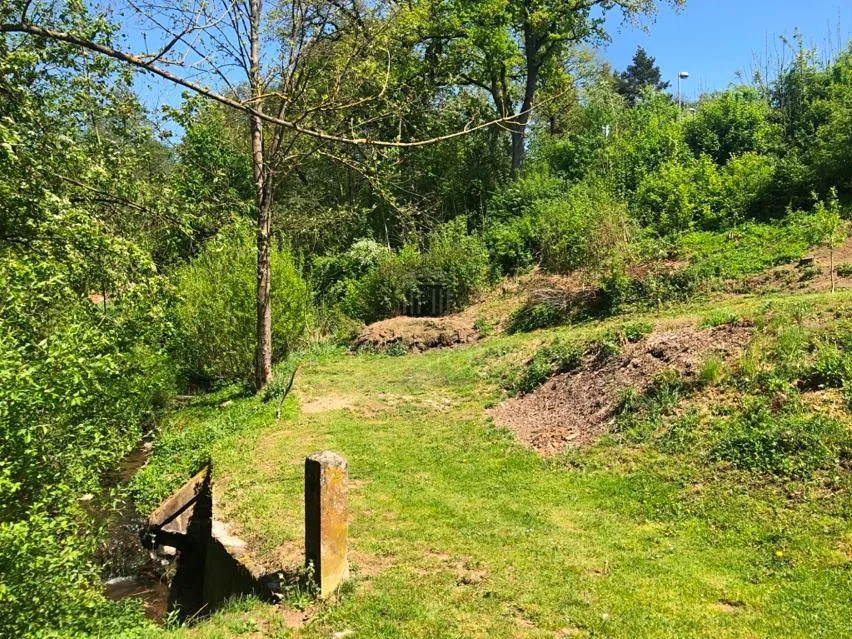 Prodej komerčního pozemku 712 m²