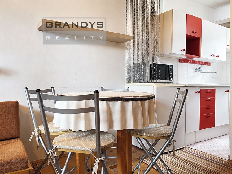 Prodej domu, 50 m² (9 z 21)