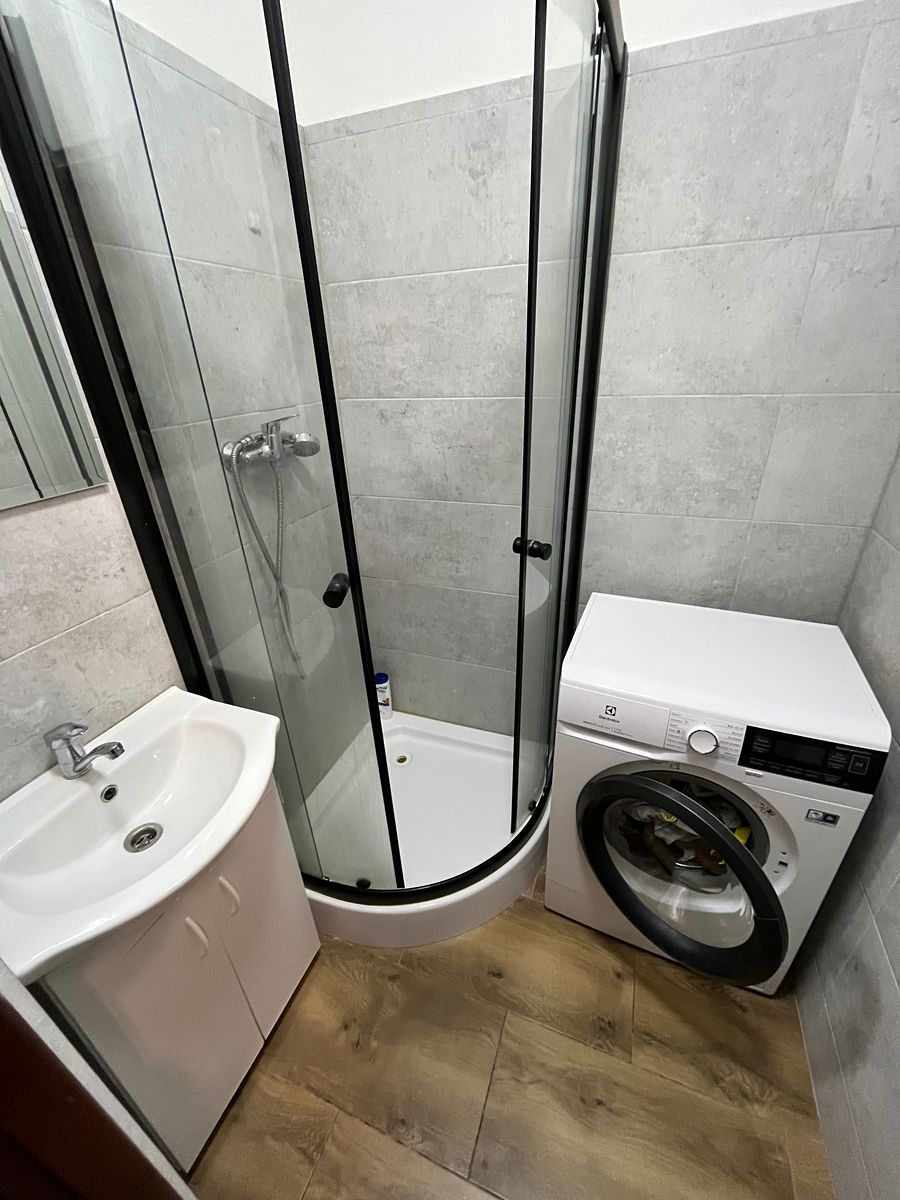 Prodej bytu 2+1 52 m², Nová Role – fotka 1 z 3