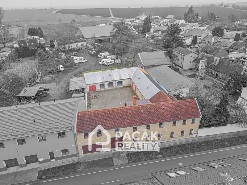 Prodej rodinného domu 660 m², pozemek 1434 m², Olomouc – náhled fotky 2