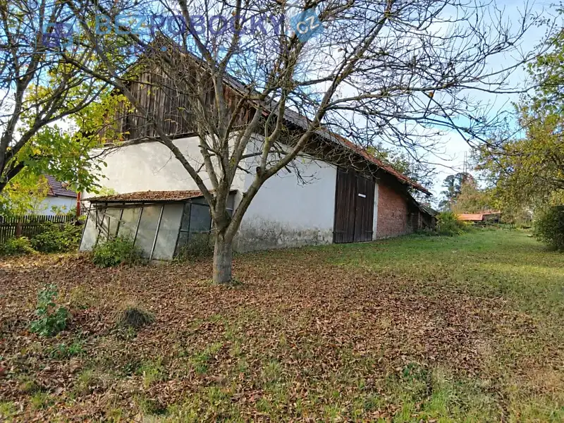 Prodej stavebního pozemku 2422 m², Přibyslav – náhled fotky 2