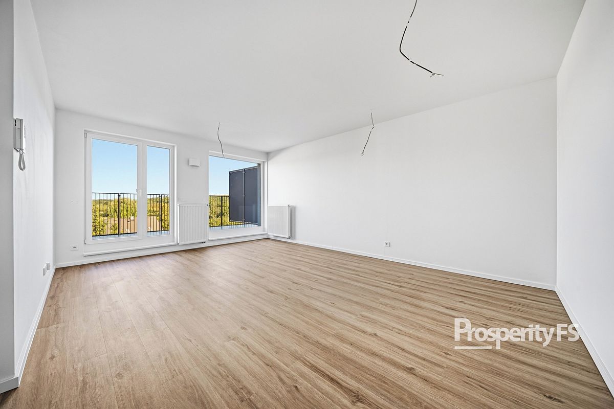 Prodej bytu 4+kk 77 m², Kladno – fotka 1 z 3
