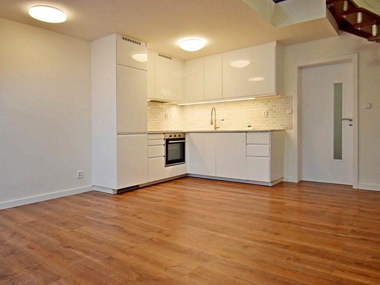 Квартира 3+kk в оренду, 100 м² (8 з 24)