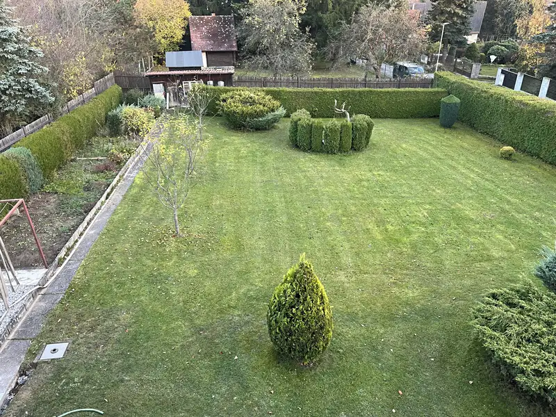Prodej stavebního pozemku 741 m², Kamenice – náhled fotky 1