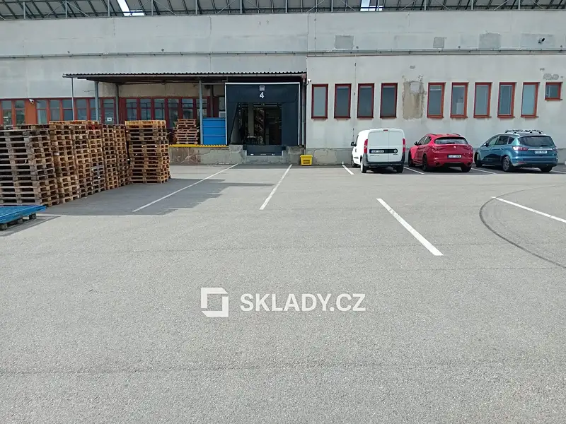 Pronájem skladového prostoru 4000 m², Třebíč – náhled fotky 3