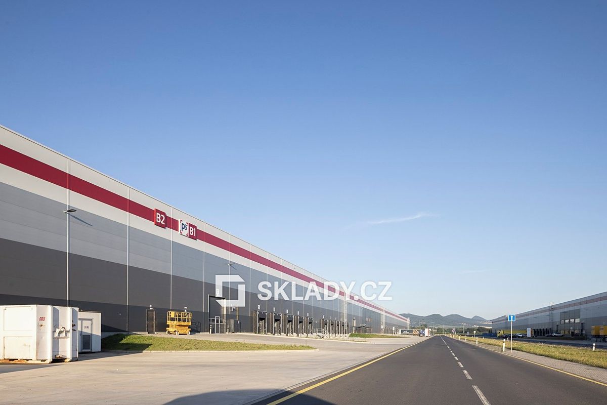 Pronájem skladového prostoru 5000 m², Bílina – fotka 1 z 3