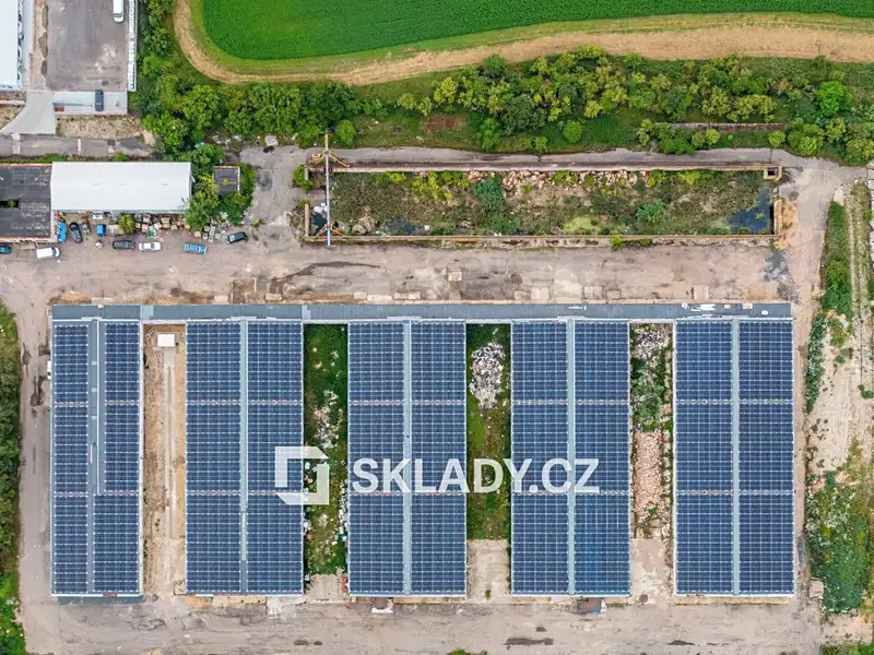 Pronájem skladového prostoru 750 m², Martiněves – náhled fotky 3