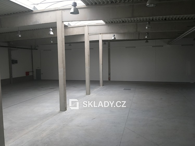 Комерційне приміщення в оренду, 463 м² (3 з 7)