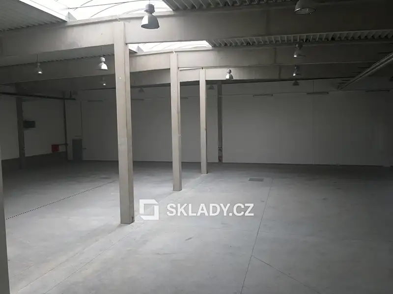 Pronájem skladového prostoru 463 m², Plzeň – náhled fotky 3
