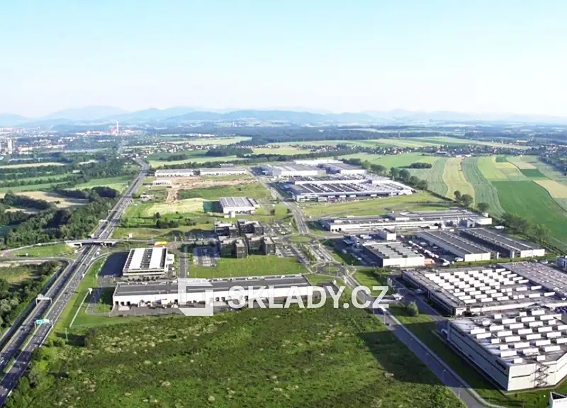Pronájem skladového prostoru 3500 m², Ostrava – náhled fotky 1