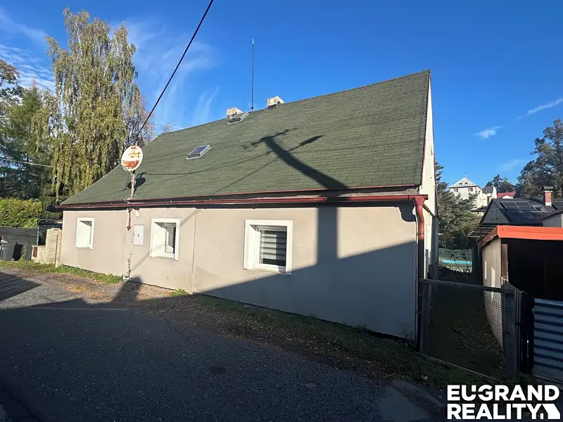 Prodej rodinného domu 160 m², pozemek 212 m², Rumburk – náhled fotky 2