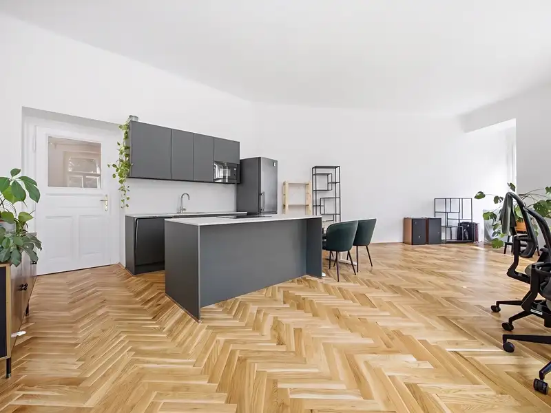 Pronájem bytu 2+kk 70 m², Praha – náhled fotky 2